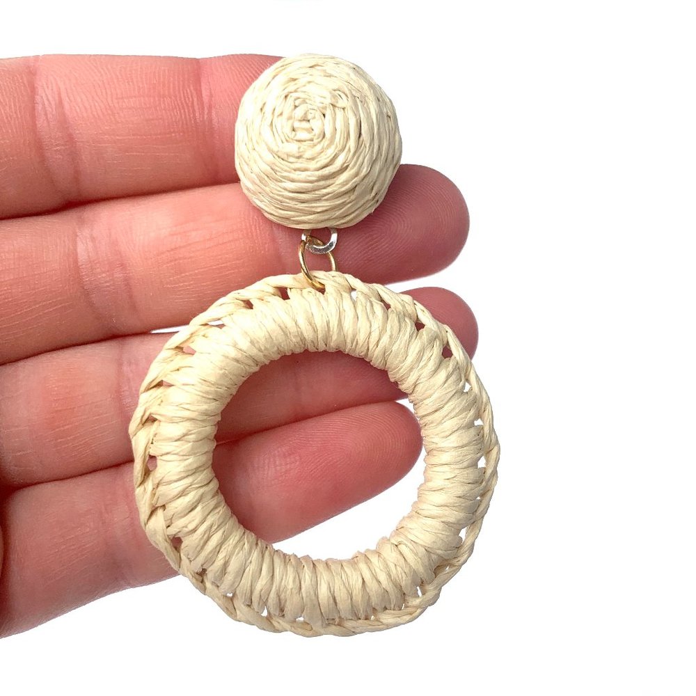 New ~ Anthropologie Natural Woven Raffia Hoop Earrings - Picture 8 of 8